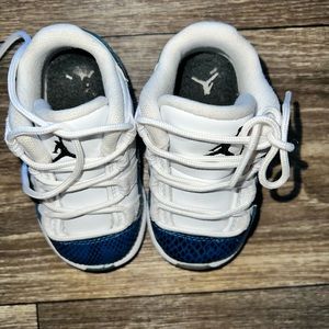 Jordan 11 retro to